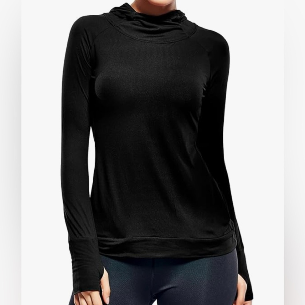 Women's Black Long Sleeve Top